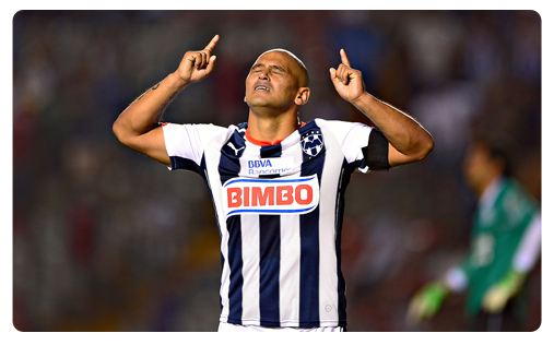 Suazo libère Monterrey